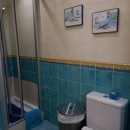 Azalea Residencial * توريلافيجا